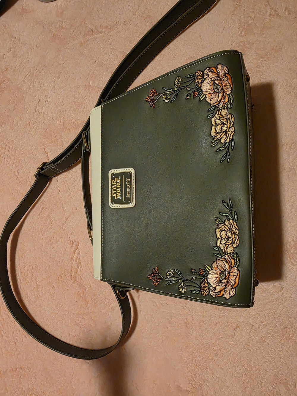 Loungefly Star Wars Purse w/ Card Wallet (Boxlunch Exclusive) - Picture 3 of 8